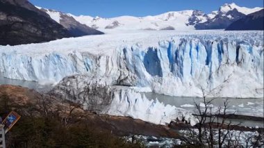 ARGENTINA, Santa Cruz eyaletinin güneybatısında, Los Glaciares Ulusal Parkı 'nda bulunan bir buzuldur.