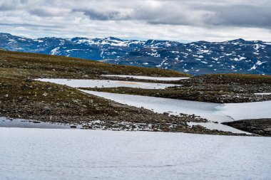 Dağların güzel manzarası