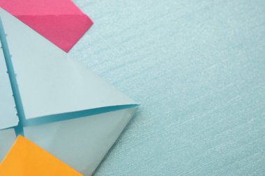 20.25 yılbaşı ve Noel süsü. Noel süslemeleri ve yeni yıl konsepti