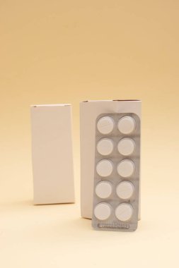 Sıcak arka planda kırsal minimalizm