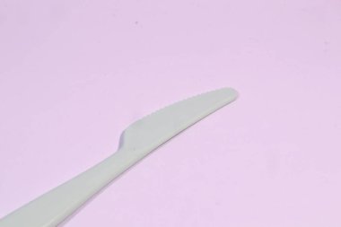 Sade geçmişi olan çocuklar için plastik bulaşık takımı