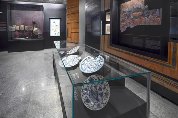 NEW DELHI, INDIA - 24 Temmuz 2024: Sunder Nursery 'deki Humayun Müzesi manzarası, 24 Temmuz 2024, Yeni Delhi, Hindistan.