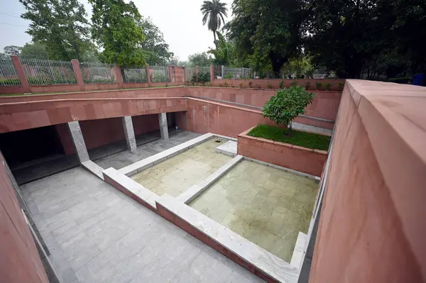 NEW DELHI, INDIA - 24 Temmuz 2024: Sunder Nursery 'deki Humayun Müzesi manzarası, 24 Temmuz 2024, Yeni Delhi, Hindistan.