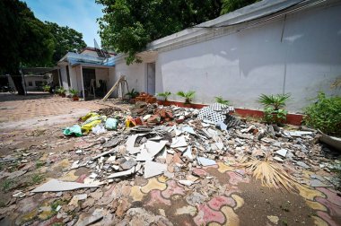 NEW DELHI, INDIA - 25 Temmuz 2024: Yeni Delhi, Hindistan 'da 25 Temmuz 2024 tarihinde Ravi Shankar Shukla Lane' de AAP Parti 'ye yeni tahsis edilen ofis manzarası. 