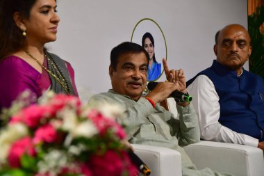 MUMBAI, INDIA - 18 Mayıs 2024: Hindistan sırasında Karayolları ve Karayolları Bakanı Nitin Gadkari 'ye hitaben yaptığı konuşmada - Hindistan Elmas Endüstrisinin Üçüncü Küresel Ekonomik Güç Girişimi olma Eşiği.