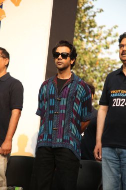 NEW DELHI, INDIA - 8 Mayıs 2024: Bollywood Aktörü RajKummar Rao, 8 Mayıs 2024 tarihinde Yeni Delhi, Hindistan 'da bulunan Kuzey Kampüsü, Delhi Üniversitesi' ndeki Viksit Bharat Run 'a katıldı.