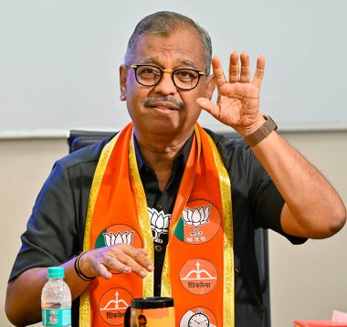 MUMBAI, INDIA - 6 Mayıs 2024: BJP Mumbai Merkez Lok Sabha Seast seçim bölgesi adayı ve avukat Ujjwal Nikam 6 Mayıs 2024 'te Hindistan, Mumbai' deki HT bürosuna verdiği röportajda. 