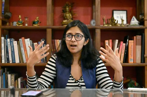 stock image NEW DELHI, INDIA - MAY 26, 2024: AAP MP Swati Maliwal during an exclusive interview with Hindustan Times at C.R.Park, on May 26, 2024 in New Delhi, India.