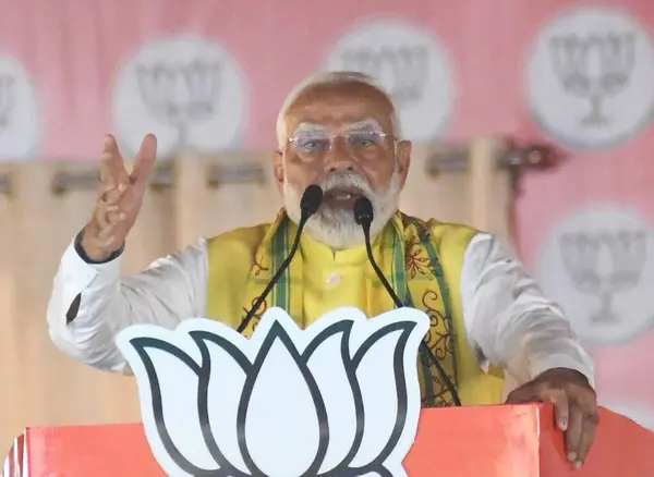 stock image NORTH 24 PARGANAS, INDIA - MARCH 6, 2024: Prime Minister Narendra Modi addresses during Narishakti Vandana Rally organised by Bharatiya Janata Party and Bharatiya Janata Mohila Morcha at Barasat on March 6, 2024 in North 24 Parganas, India  