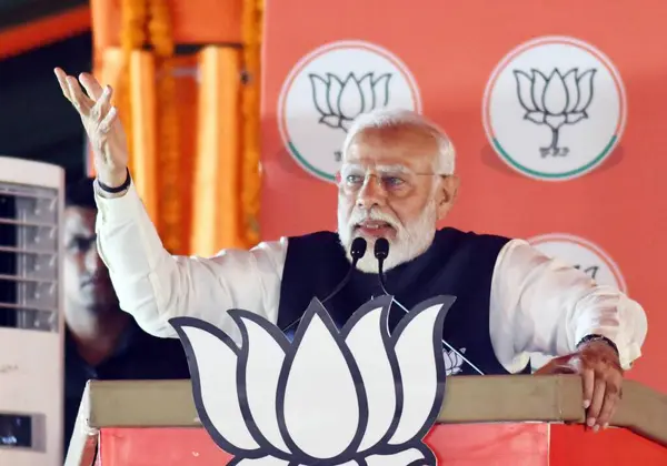 stock image NORTH 24 PARGANAS, INDIA - MARCH 6, 2024: Prime Minister Narendra Modi addresses during Narishakti Vandana Rally organised by Bharatiya Janata Party and Bharatiya Janata Mohila Morcha at Barasat on March 6, 2024 in North 24 Parganas, India  