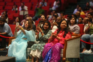 NEW DELHI, INDIA - 17 Mart 2024: Bollywood şarkıcısı Mohit Chauhan 'ın 17 Mart 2024' te Delhis Bharat Mandapam, Pragati Meydan 'da düzenlenen 17.