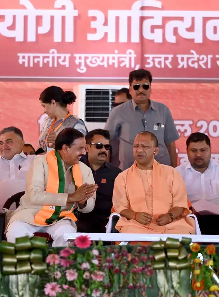 stock image BULANDSHAHR, INDIA - APRIL 18, 2024: Chief Minister of Uttar Pradesh Yogi Adityanath along with BJP Candidate of Gautam Budh Nagar Constituency Mahesh Sharma and others BJP leader, during the public rally, ahead of the Lok Sabha elections.