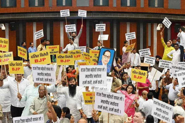 stock image NEW DELHI, INDIA - APRIL 26:  BJP and AAP councilors protest in house of councilors sessions at Civic Centre. The meeting was originally scheduled to hold the elections for the post of mayor and deputy mayor  on April 26, 2024 in New Delhi, India.  