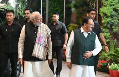 NEW DELHI, INDIA - 11 Mart 2024: Başbakan Narendra Modi BJP Ulusal Başkanı J P Nadda ile birlikte 11 Mart 2024 tarihinde Hindistan 'ın Yeni Delhi kentinde BJP Merkez Seçim Komitesi toplantısında. (Fotoğraf: Sanjeev Verma / Hindustan Times)