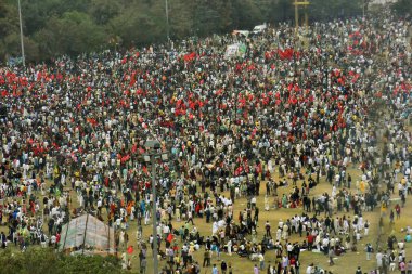 PATNA, INDIA - 3 Mart 2024 'te Hindistan' ın Patna kentinde RJD 'ler Jan Vishwas Maha Rallisi' nin hava görüntüsü. Hindistan Ulusal Kalkınma Ayrıcalıklı İttifakı (INDIA) liderleri, kongreden Rahul Gandi de dahil olmak üzere