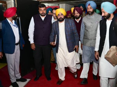 CHANDIGARH, INDIA - 5 Mart: Başbakan Punjab Bhagwant Singh Mann Punjab Bütçe Günü oturumuna katılacak, Punjab Vidhan Sabha 5 Mart 2024 tarihinde Chandigarh, Hindistan 'da. 