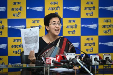 NEW DELHI, INDIA - 19 Mart: AAP lideri Atishi 19 Mart 2024 'te Hindistan' ın Yeni Delhi kentinde DU Marg 'da basın toplantısı düzenledi.