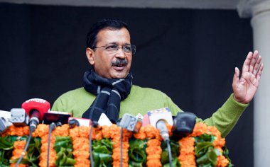 NEW DELHI, INDIA - 19 Şubat: Delhi Genel Sekreteri Arvind Kejriwal 19 Şubat 2024 'te Hindistan' ın Yeni Delhi kentinde Vidhan Sabha 'da konuştuktan sonra basın mensuplarına seslendi. Delhi Başbakanı Arvind Kejriwal güven oyu istedi