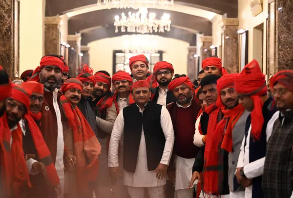 stock image LUCKNOW, INDIA - FEBRUARY 5: Samajwadi party national President Akhilesh along with party MLAs during the presentation of state Budget 2024-25 at UP assembly of Vidhan Bhavan  on February 5, 2024 in Lucknow, India. 