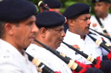 GURUGRAM, INDIA - 4 Ağustos 2024 'te Hindistan' ın Gurugram şehrinde, Gurugram Polisi, Haryana Uday ve Raahgiri Vakfı tarafından düzenlenen Raahgiri Günü 'nde bir konser verdi.. 