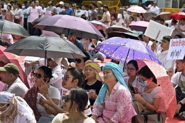 YENİ DELHI, INDIA AUGust 6 Ağustos 2023 tarihinde Yeni Delhi, Hindistan 'da Delhi Meitei Koordinasyon Komitesi tarafından düzenlenen ve devam eden etnik şiddet üzerine düzenlenen bir protesto sırasında Meitei halkı ve destekçileri. 