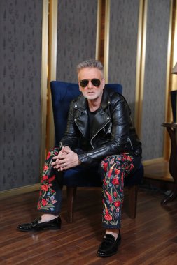 NEW DELHI, INDIA 15 Haziran: Hintli moda tasarımcısı Rohit Bal Hindustan Times ile 15 Haziran 2023 'te Hindistan' ın Yeni Delhi kentinde yaptığı bir röportajda. 