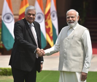 NEW DELHI, INDIA, 21 Temmuz 2023: Sri Lanka Başkanı Ranil Wickremesinghe ve Başbakan Narendra Modi 21 Temmuz 2023 tarihinde Hindistan 'ın Yeni Delhi kentinde gerçekleşen görüşme öncesinde. 