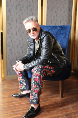 NEW DELHI, INDIA 15 Haziran: Hintli moda tasarımcısı Rohit Bal Hindustan Times ile 15 Haziran 2023 'te Hindistan' ın Yeni Delhi kentinde yaptığı bir röportajda. 