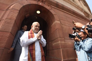 NEW DELHI, INDIA - 20 Temmuz 2023: Birlik İçişleri Bakanı Amit Şah, parlamentonun Muson oturumunun ilk gününde Yeni Delhi, Hindistan 'a geldi. (Fotoğraf: Sonu Mehta / Hindustan Times) 