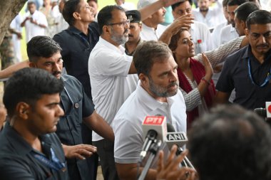 NEW DELHI, INDIA - AUGUST 13: Lok Sabha LOP Rahul Gandhi leaves after meeting of General Secretaries Incharges and PCC Presidents at AICC HQ on August 13, 2024 in New Delhi, India.  (Photo by Sonu mehta/Hindustan Times) clipart