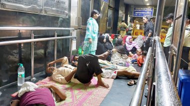 NEW DELHI, INDIA - AUGUST 13: A view of late night at GTB Hospital on August 13, 2024 in New Delhi, India. Patients Suffer as OPD services at government hospitals hit due to doctors strike. (Photo by Sanjeev Verma/Hindustan Times) clipart