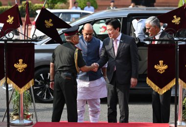 NEW DELHI, INDIA - 20 AĞUSTOS: Japon Savunma Bakanı Minoru Kihara, 20 Ağustos 2024 tarihinde Hindistan Savunma Bakanı Rajnath Singh ile birlikte Yeni Delhi, Hindistan 'da görüldü. Fotoğraf: Sanchit Khanna / Hindustan Times)