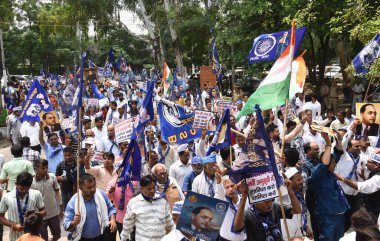 GHAZIABAD, INDIA - 21 AĞUSTOS: BSP çalışanları, Yüksek Mahkeme 'nin 21 Ağustos 2024 