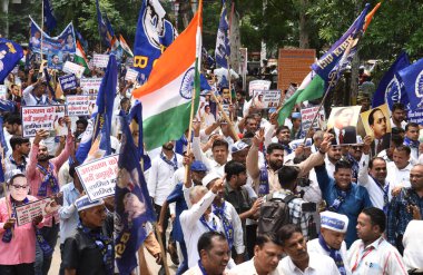 GHAZIABAD, INDIA - 21 AĞUSTOS: BSP çalışanları, Yüksek Mahkeme 'nin 21 Ağustos 2024 