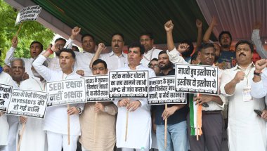 NEW DELHI INDIA AUGUST 22 2024 DPCC president Devender Yadav Congress Leader Kanhaiya Kumar and EX-MP Udit Raj and congress party worker and supporters protested at Jantar Mantar on the issues of the demand for a JPC probe into the Hindenburg case th clipart