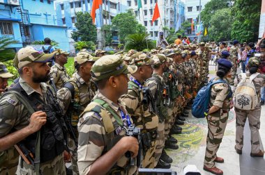 KOLKATA INDIA AUGust 22 2024 Yüksek Mahkeme Merkezi Endüstriyel Güvenlik Gücü CISF tarafından yönetiliyor ve RG Kar Tıp Fakültesi & Hastanesinin güvenliğini devralıyor. 