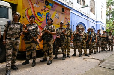 KOLKATA INDIA AUGust 22 2024 Yüksek Mahkeme Merkezi Endüstriyel Güvenlik Gücü CISF tarafından yönetiliyor ve RG Kar Tıp Fakültesi & Hastanesinin güvenliğini devralıyor. 