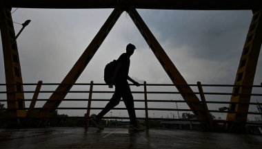 NEW DELHI INDIA JUNE 29 2024 Dark clouds seen hovering over the skies at Dhaula Kuan on June 29 2024 in New Delhi India The India Meteorological Department IMD predicts heavy to very heavy rainfall in Delhi over the next two days following the city s clipart