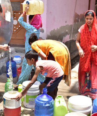 GHAZIABAD, INDIA - 6 Haziran 2024 Khoda bölgesinde 6 Haziran 2024 