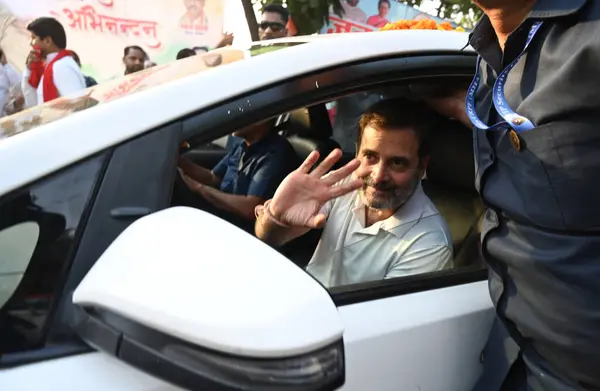 stock image RAEBARELI INDIA JUNE 11 2024   Congress Leader and Raebareli MP Rahul Gandhi wave his hand to the crowd after attending  Jan Aabhar Samaroh  on June 11 2024 in Raebareli India. Congress leaders Rahul Gandhi and Priyanka Gandhi Vadra addressed thank y