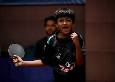 7 Mayıs 2023 tarihinde Noida Stadyumu 'nda düzenlenen Gautam Buddh Nagar bölge masa tenisi turnuvasının final maçında Noida Hindistan' da Sunil Ghosh Hindustan Times tarafından görüldü. 