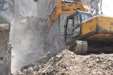 NEW DELHI INDIA MAY 31 2023 Demolition drive by DDA on illegal construction at DDA Land at Kasturba Nagar on May 31 2023 in New Delhi India Photo by Sonu Mehta Hindustan Times  clipart