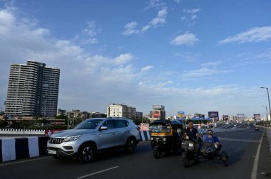 MUMBAI INDIA MAY 2 2023 Motorists drive on the flyover with a cloudy sky above at Bandra on May 2 2023 in Mumbai India Photo by Vijay Bate Hindustan Times  clipart