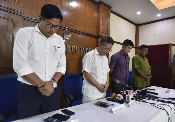 stock image NEW DELHI INDIA MAY 9 2023 People s alliance for peace and progress Manipur and Delhi Manipuri Society members Rajeshwar Yumnam JNU Prof Bhagat Oinam Bobby Meetei Anand Wangkhem address a press Conference on the present Violent Crisis in Manipur at P