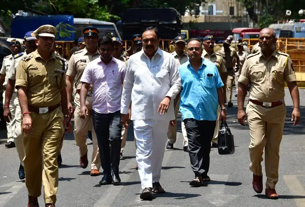 stock image MUMBAI INDIA MAY 22 2023 NCP leader Jayant Patil arrives at the Enforcement Directorate ED office after being summoned in connection with Infrastructure Leasing and Financial Services IL & FS scam at Ballard Pier on May 22 2023 in Mumbai India Photo 