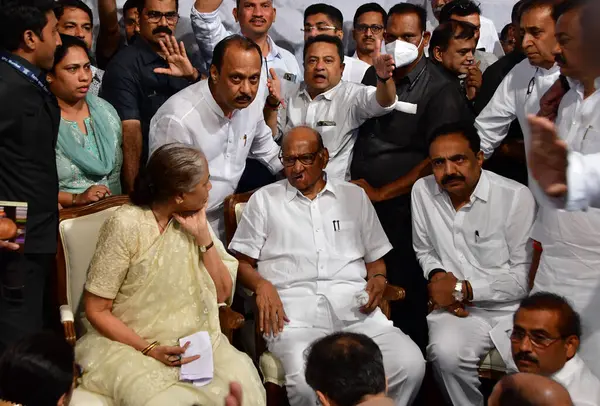 stock image MUMBAI INDIA MAY 2 2023 Nationalist Congress Party NCP chief Sharad Pawar with his wife at the launch of the second part of his autobiography Lok Majhe Sangati Political Autobiography made the announcement of his retirement at Y B Chavan Centre Narim