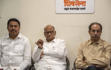 MUMBAI INDA 28 AUGust 28 Ağustos 2024 Maharashtra Kongre Başkanı Nana Patole NCP Sharadchandra Pawar Sharad Pawar ve Shiv Sena UBT Uddhav Thackeray 28 Ağustos 2024 tarihinde Hindistan 'da Satish Bate 