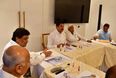 MUMBAI INDIA JUNE 13 2023 Maharashtra Congress Committee in charge HK Patil and Maharashtra Pradesh Congress Committee President Nana Patole along with party leaders during the core committee meeting of the Congress party at Garware Club Churchgate o clipart