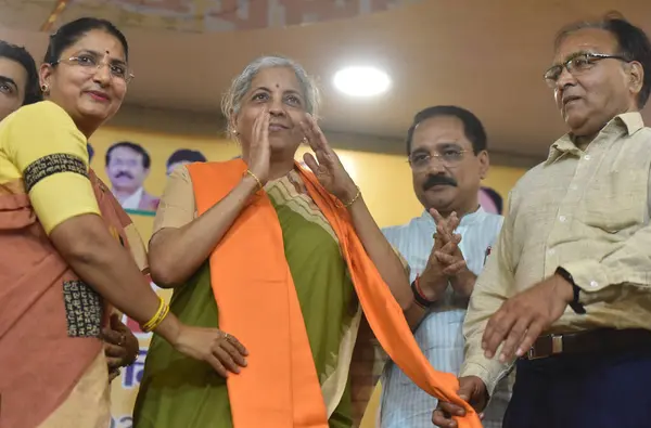 stock image NEW DELHI INDIA JUNE 14 2023 Delhi BJP President Virendra Sachdeva and East Delhi MP Gautam Gambhir BJP MLA anil Bajpai and others welcome the Union Finance Minister Nirmala Sitharaman during the occasion of Sarv Samaj Sammelan at Kanti Nagar East Az