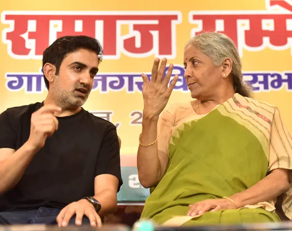 stock image NEW DELHI INDIA JUNE 14 2023 Union Finance Minister Nirmala Sitharaman talking with East Delhi MP Gautam Gambhir during the occasion of Sarv Samaj Sammelan at Kanti Nagar East Azad Nagar on June 14 2023 in New Delhi India Photo by Sonu Mehta Hindusta